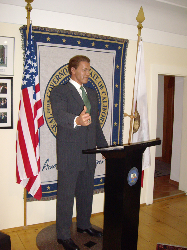 078_governator