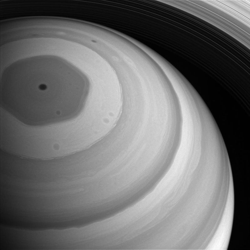 Saturn hexagon PIA20513_-_Basking_in_Light.jpg